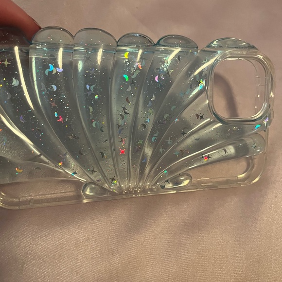 Sea shell iPhone 13 case light blue clear glitter - Picture 4 of 8